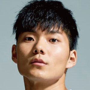 牧　亮佑